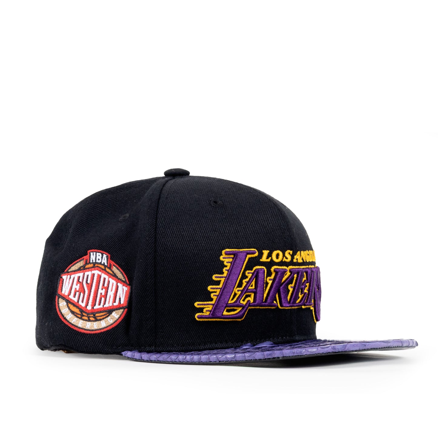 LOS ANGELES LAKERS (Purple brim)