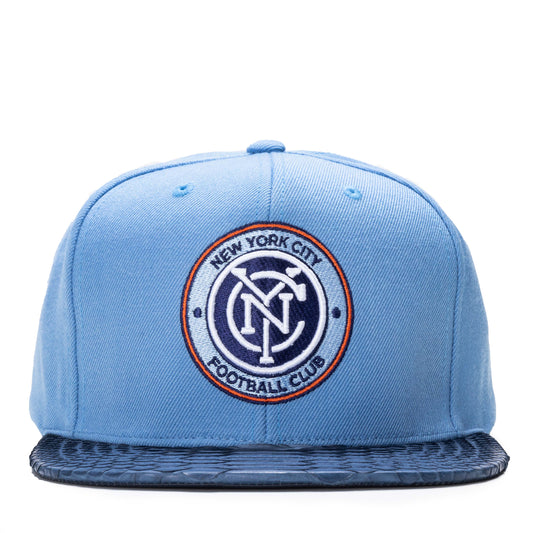 JUST DON NYC FOOTBALL CLUB (NAVY BRIM)